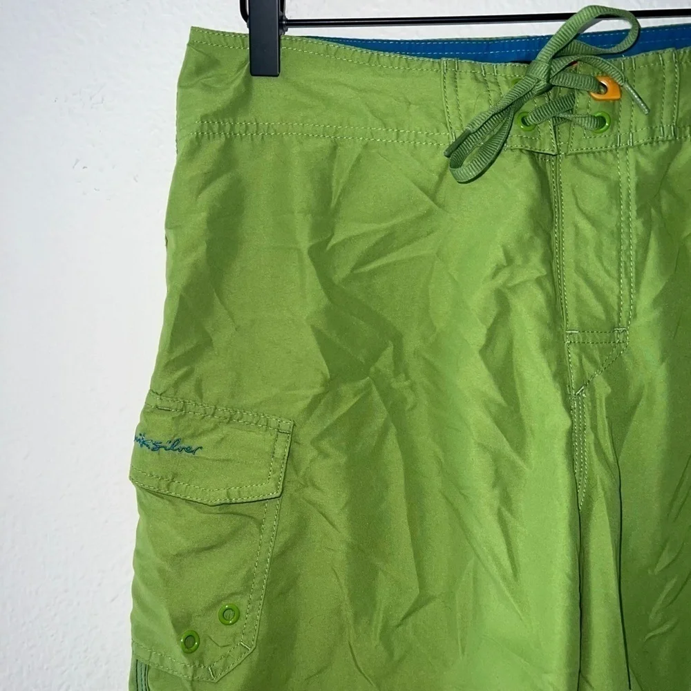 Men's Quiksilver Green Board Shorts size 31 waist